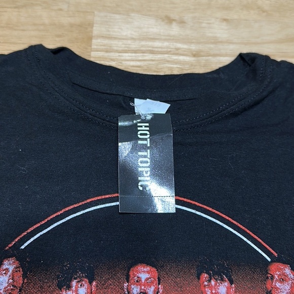 NWT asking Alexandria t-shirt women’s small heavy Metalcore band music rock - Picture 5 of 6